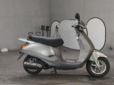 Honda LEAD100 1999