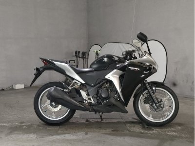 Honda CBR250R 2011