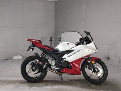 Yamaha YZF-R15 2013