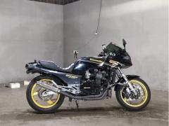 Suzuki GSX400 1983