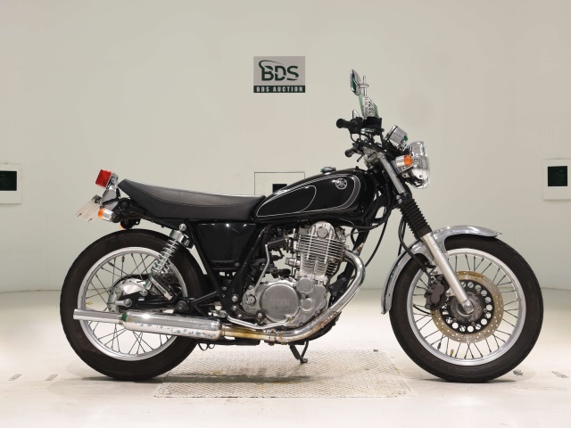 Yamaha SR400 2012