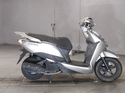 Honda LEAD125 2013