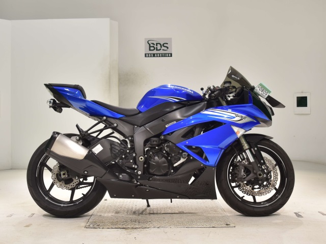 Kawasaki ZX-6R 2015