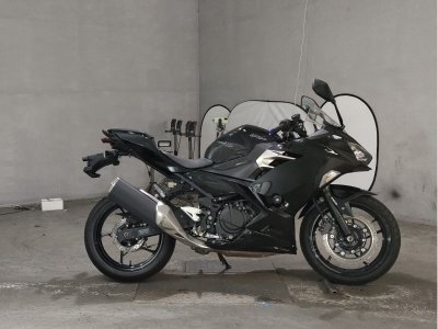 Kawasaki NINJA400 2021