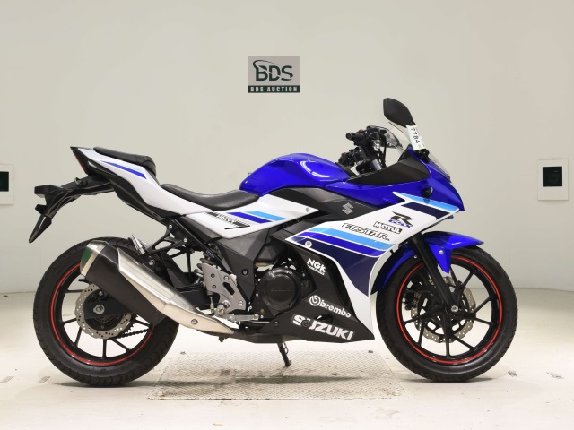 Suzuki GSX250R