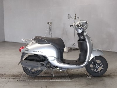 Honda GIORNO 2011