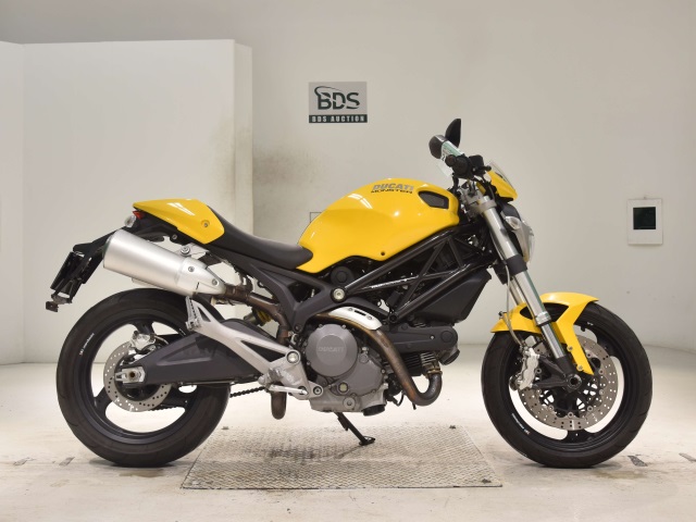 Ducati MONSTER 696 2009