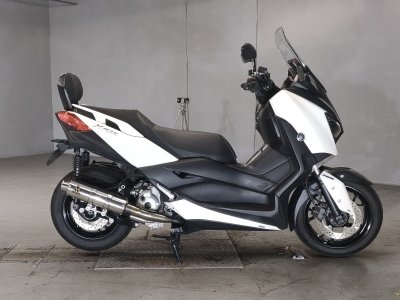 Yamaha X-MAX250