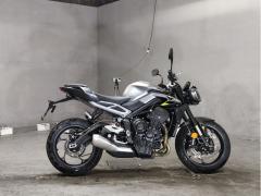 Triumph STREET TRIPLE R 2023