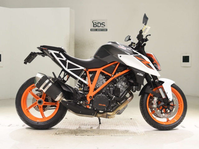 KTM 1290 SUPERDUKE R 2018