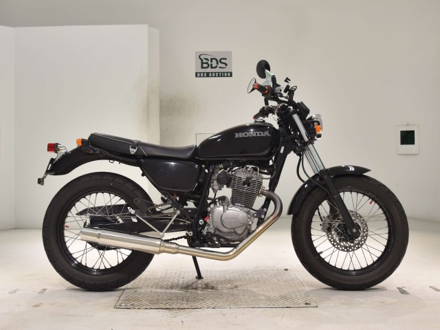 Honda CB223S 2010