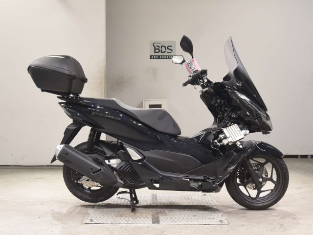 Honda PCX160 2023