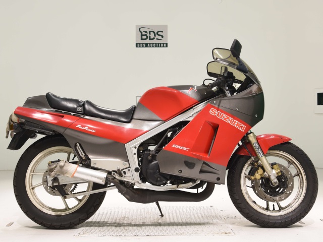 Suzuki RG400 GAMMA 1987