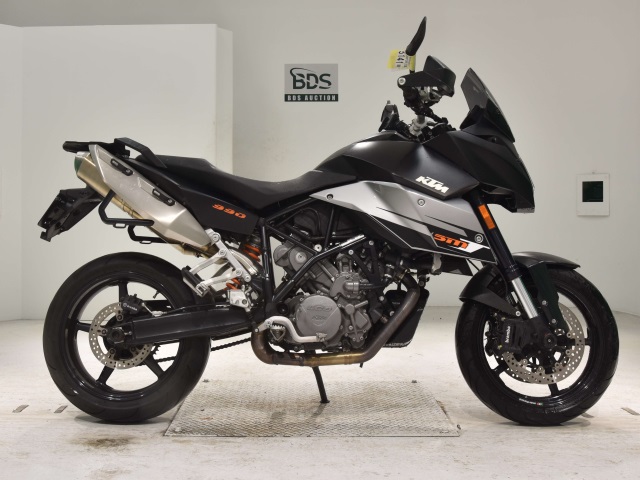 KTM 990 SUPERMOTO T 2010