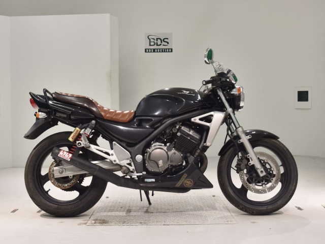 Kawasaki BALIUS ZR250 2004