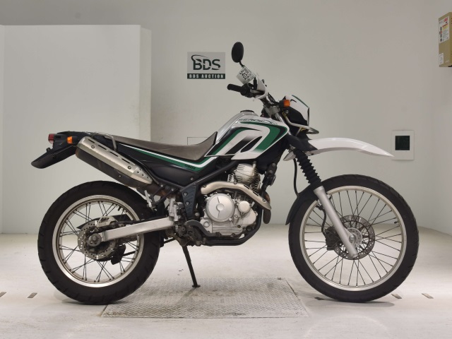 Yamaha SEROW XT250 2010
