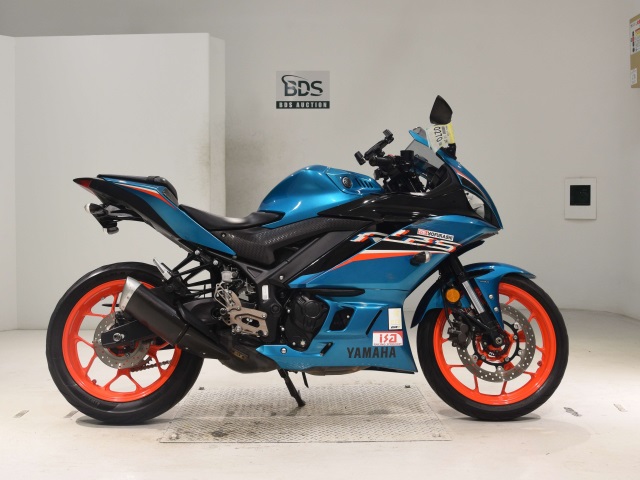 Yamaha YZF-R25A 2021