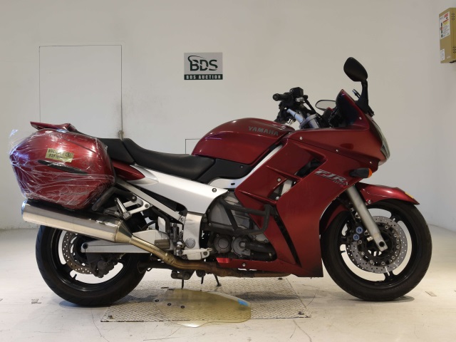 Yamaha XJR1300 2002