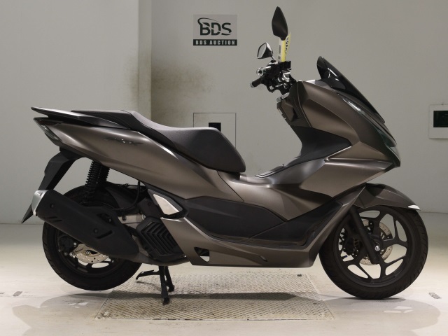 Honda PCX125 2023