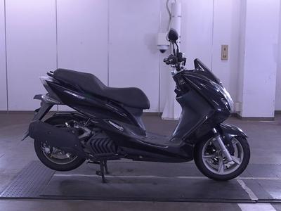 Yamaha S-MAX155
