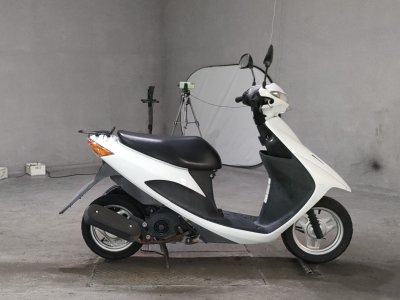 Suzuki ADDRESS V50