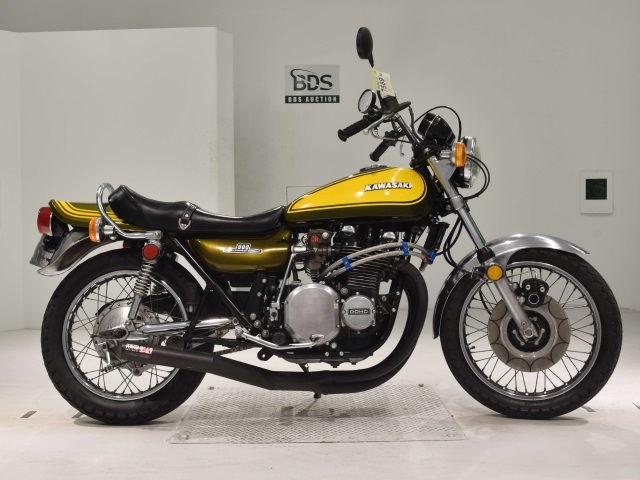 Kawasaki Z1 900 SUPERFOUR 2011