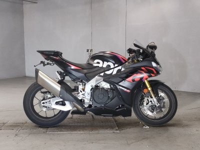 Aprilia rsv4 1100 factory 2024