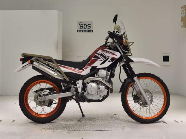 Yamaha SEROW XT250 2017