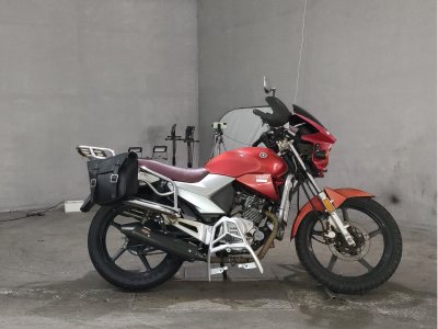 Yamaha YBR125 2015