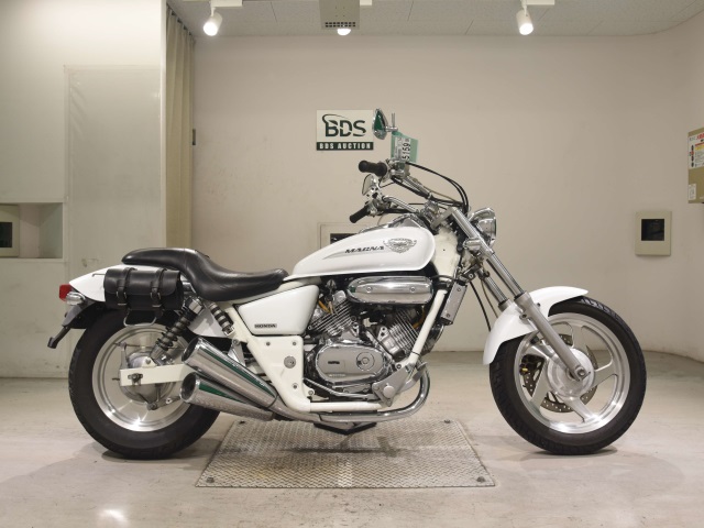 Honda MAGNA250 2005