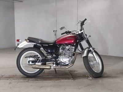 Honda CB223S 2010