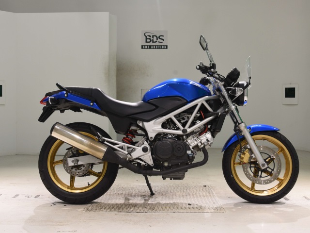 Honda VTR250 2011