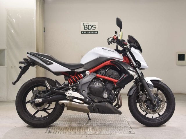 Kawasaki ER-4N 2012