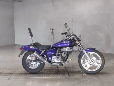 Honda MAGNA50 2005