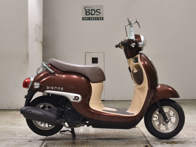 Honda GIORNO 2016