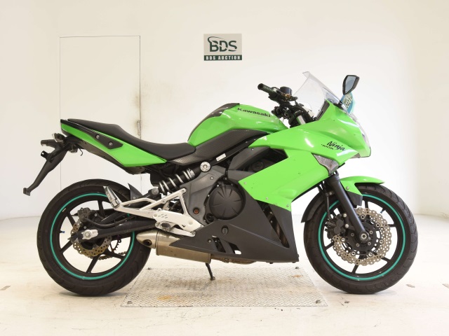 Kawasaki NINJA400R 2011