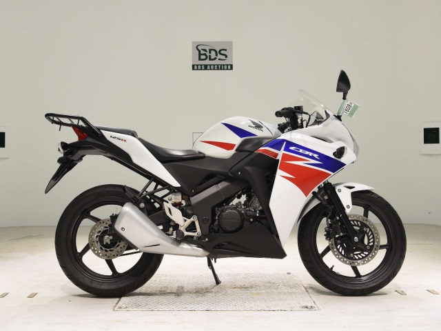 Honda CBR125R 2013