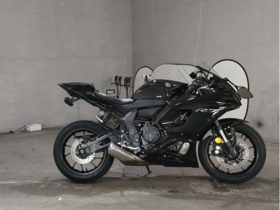 Yamaha YZF-R7 2023