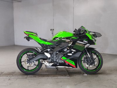 Kawasaki NINJA ZX-25R 2021
