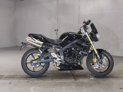 Triumph STREET TRIPLE 2010