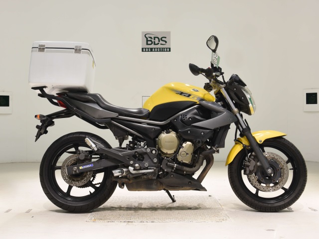 Yamaha xj6n 2009