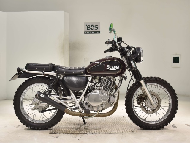Suzuki ST250E