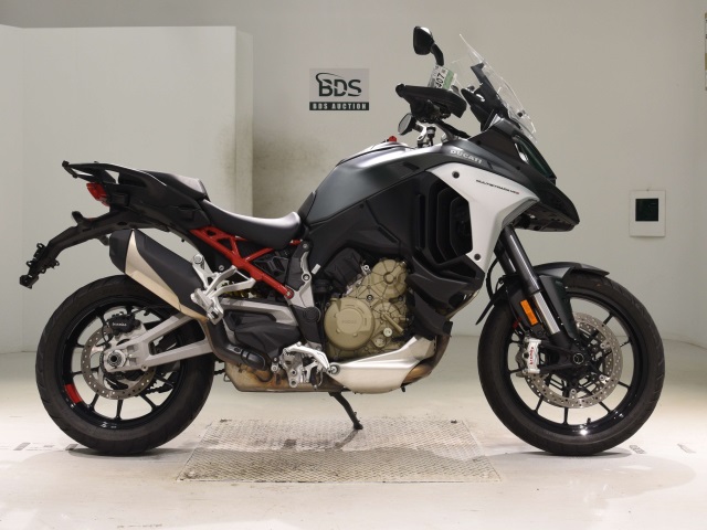 Ducati MULTISTRADA V4S 2024