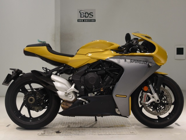 MV Agusta SUPER VELOCE 2022