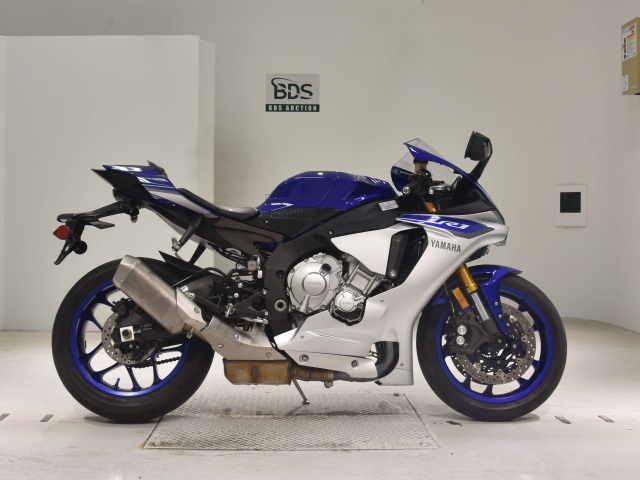 Yamaha YZF-R1 2015