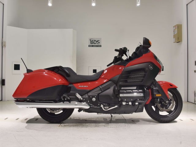 Honda GL1800 F6B BAGGER 2013