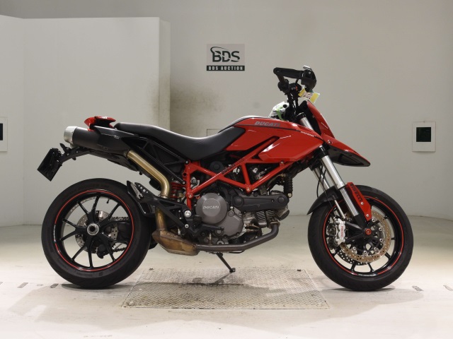 Ducati HYPERMOTARD 796 2010