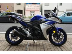 Yamaha YZF-R25 2015