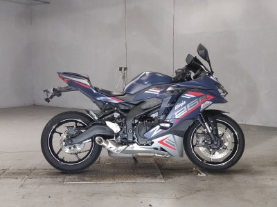 Kawasaki NINJA ZX-25R 2022
