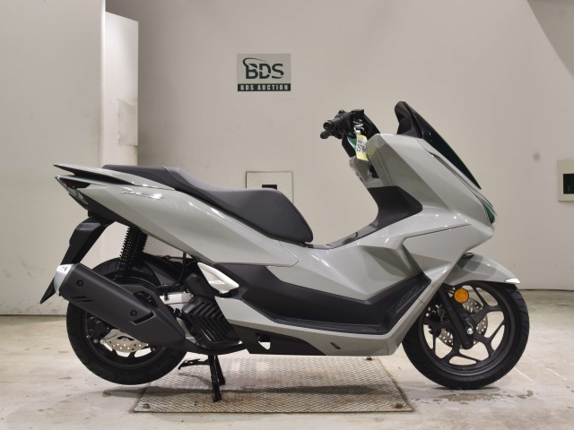 Honda PCX125 2025